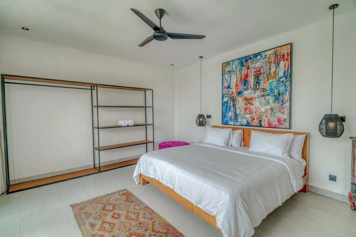 Summer House 5Br Villa In Berawa, Bali Canggu