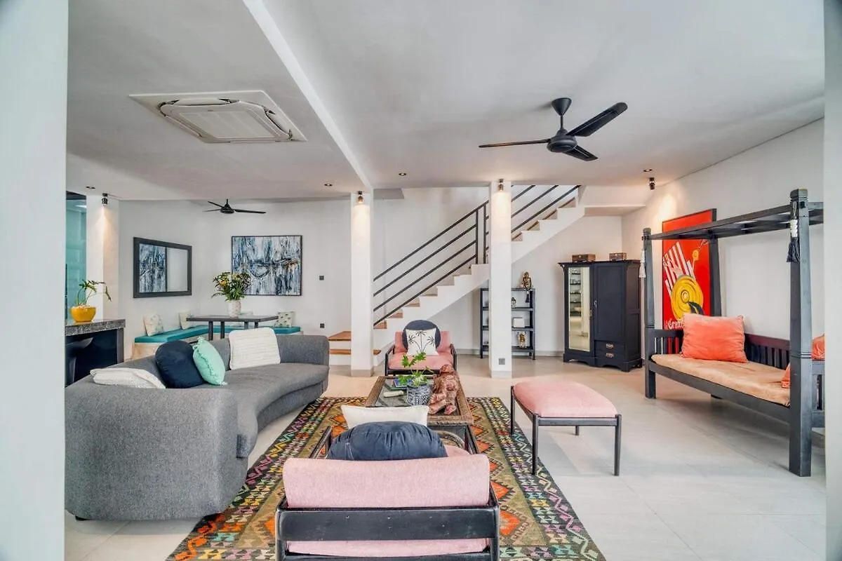 Summer House 5Br Villa In Berawa, Bali Canggu