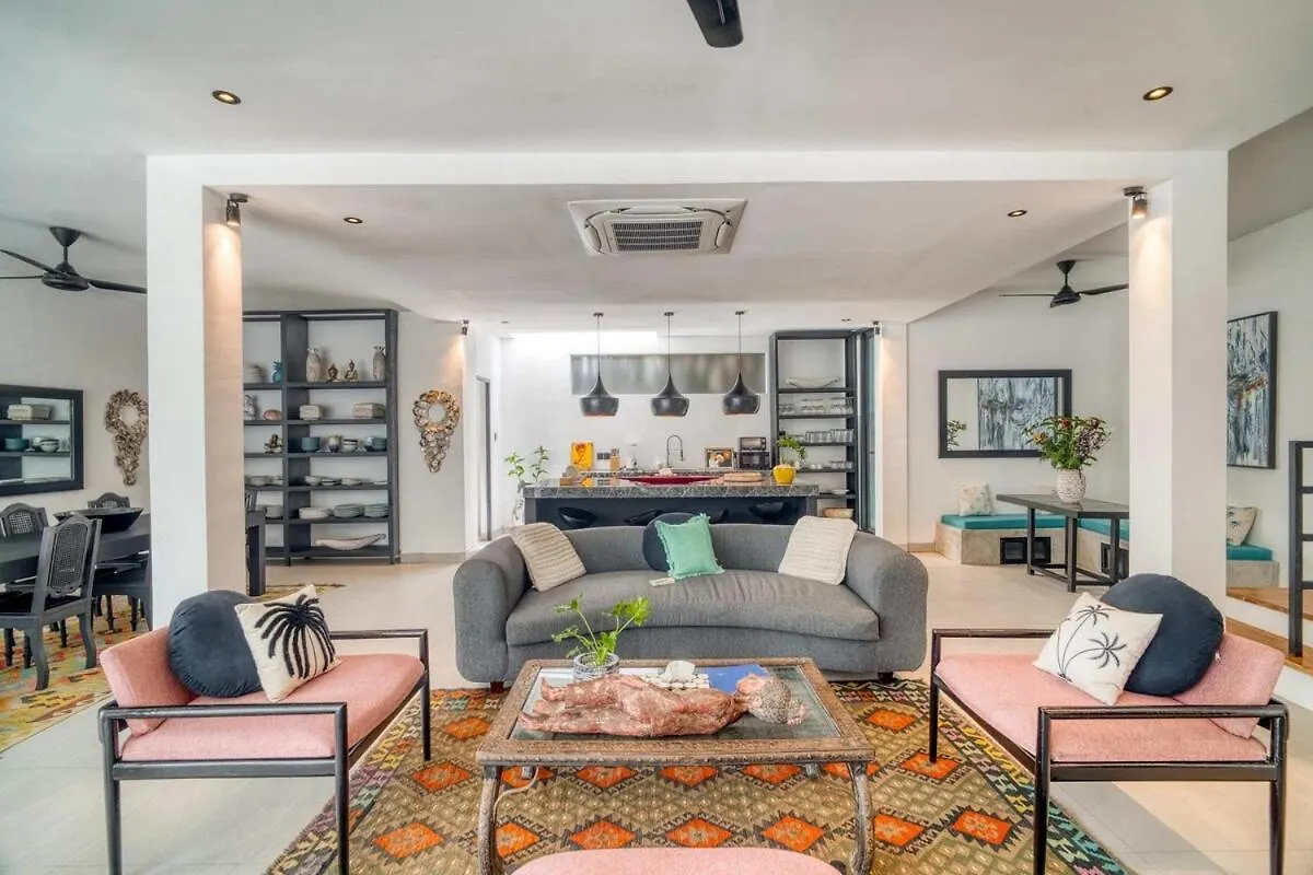 Summer House 5Br Villa In Berawa, Bali Canggu 0*,
