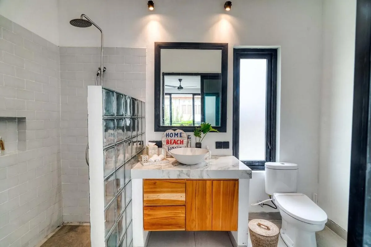 Summer House 5Br Villa In Berawa, Bali Canggu