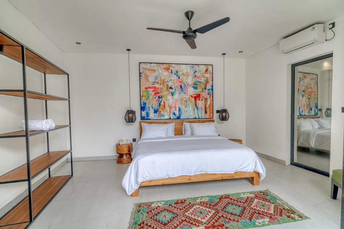 Summer House 5Br Villa In Berawa, Bali Canggu