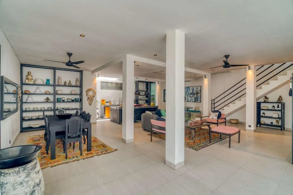 Summer House 5Br Villa In Berawa, Bali Canggu  Indonesia