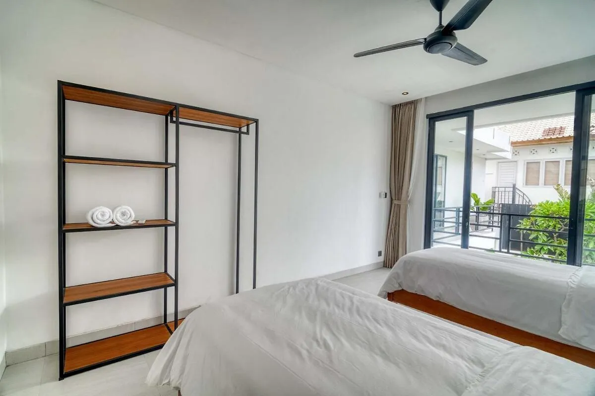 Summer House 5Br Villa In Berawa, Bali Canggu  Indonesia