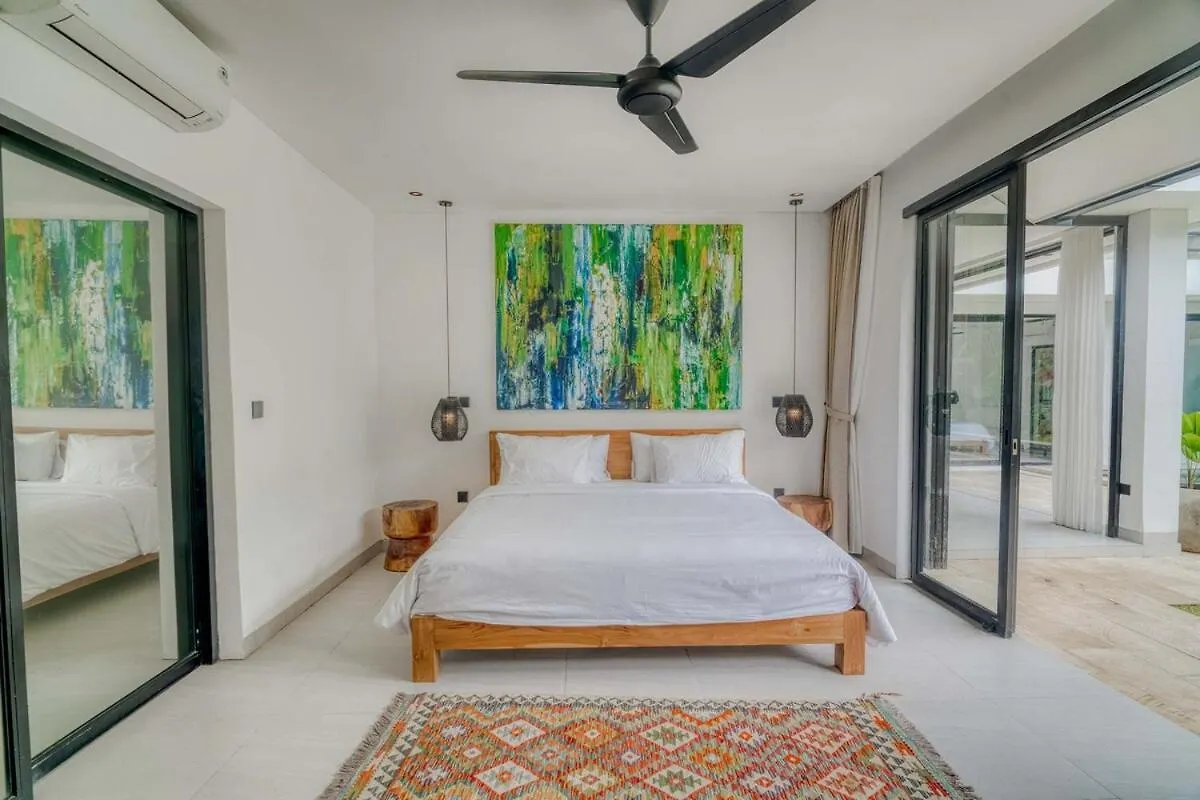 Summer House 5Br Villa In Berawa, Bali Canggu  0*, Canggu (Bali) Indonesia