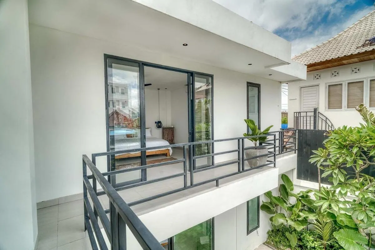 Summer House 5Br Villa In Berawa, Bali Canggu