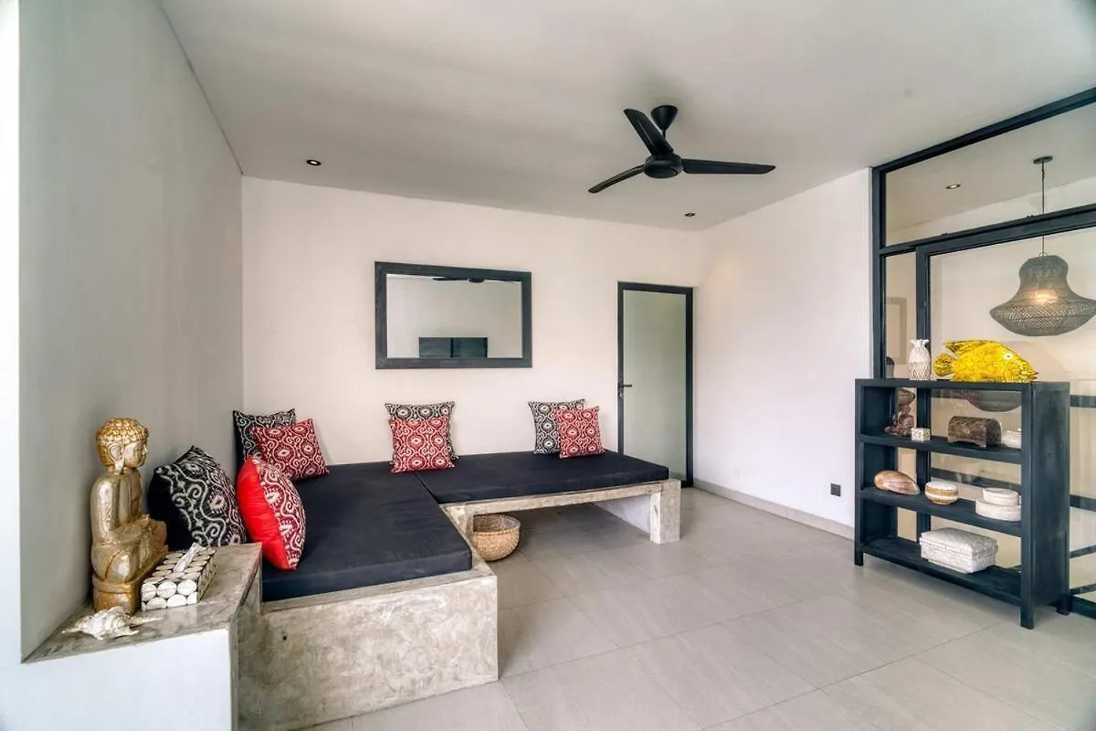 Summer House 5Br Villa In Berawa, Bali Canggu